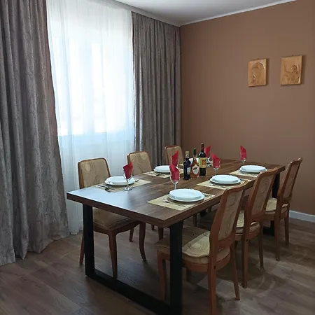 Beno Apartment *